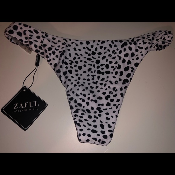 leopard printed bikini bottoms - Picture 2 of 3